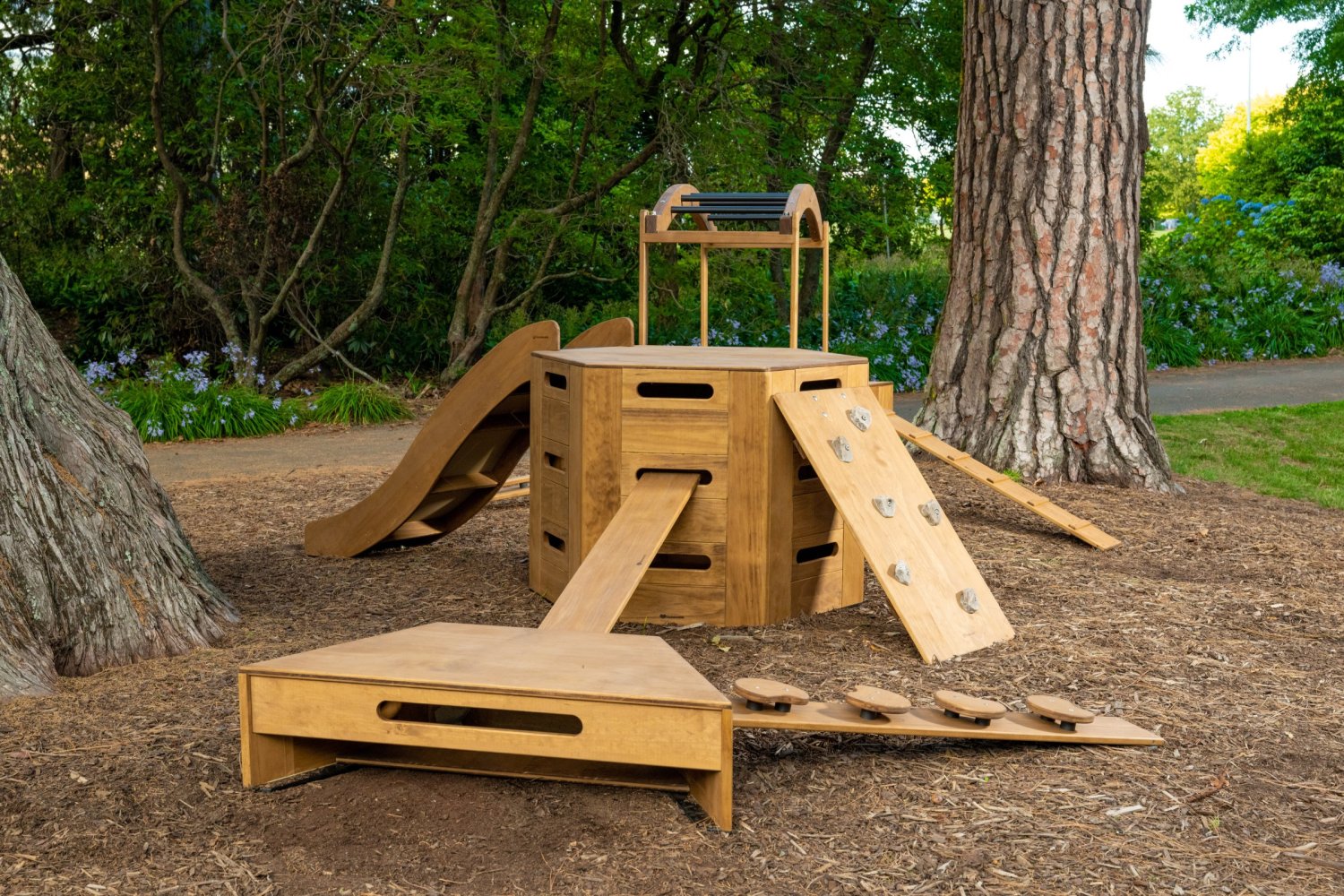 Movable play climbers for 3-5 years